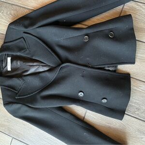 Stylish Black Blazer with Button Detail